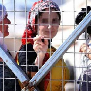 ''Türkler boşanıp, Suriyeli kızlarla evleniyor''
