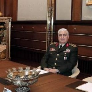 Erdoğan Necdet Özel'i kabul etti