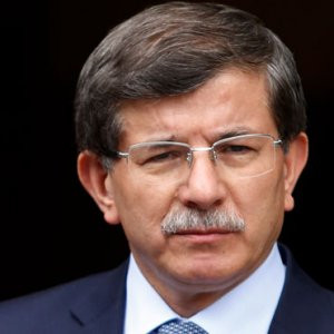 Davutoğlu AK Parti adayı için tarih verdi