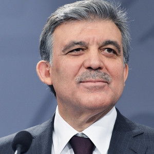 Abdullah Gül'e böcek şoku ! Kim dinletti ?
