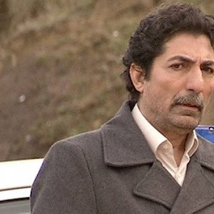 Bayıltıcı spreyle evini soydular