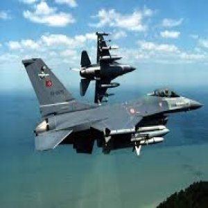 Türk F-16'lar havalandı !