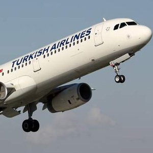 THY uçağında alarm ! Acil iniş yaptı