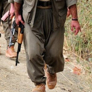 Son istihbarat raporu: PKK'lılar çekilmedi şehre indi