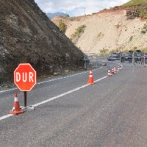 Tunceli-Erzincan yolu kapandı