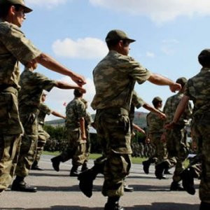 CHP'den askerlere harçlık teklifi