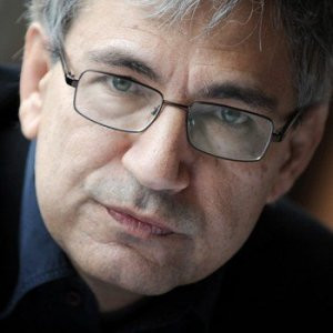 Orhan Pamuk: AKP 8 yıl önce...