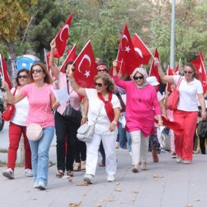 Ankara'da kadınlar askerliğe başvurdu