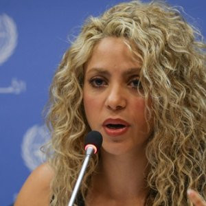 Shakira'dan Aylan Kurdi çağrısı