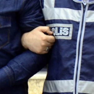4 ilde operasyon: 7 polise gözaltı !
