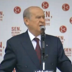 Bahçeli: Bombalarını kuşanıp gelsinler