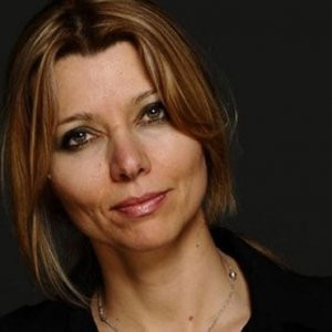 Elif Şafak’tan Erdoğan’a ağır eleştiri