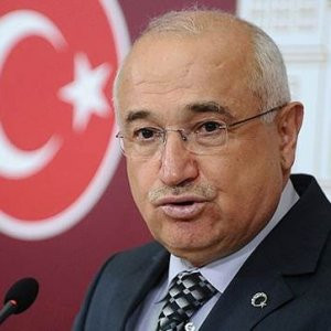 Cemil Çiçek'ten ''yeni parti'' açıklaması
