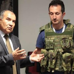 Asker ve polise ''bor''lu zırh geliyor !