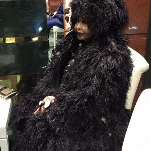 Bülent Ersoy'un resepsiyon kıyafeti olay oldu