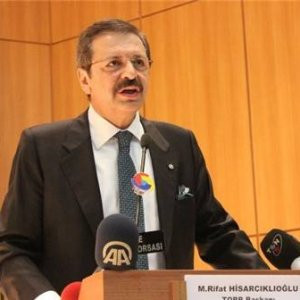 Hisarcıklıoğlu trafik kazası geçirdi