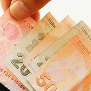 Yeni yılla birlikte alkol ve sigaraya zam