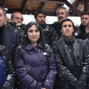Cizre eylemine kar engeli