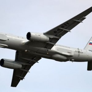 Rusya'dan Suriye'ye casus uçağı