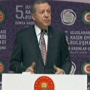 Erdoğan: ''Kadını özgürleştirmekten...