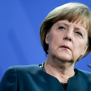 Merkel çok kızacak ! "Euro Bölgesi'nden çıksın"