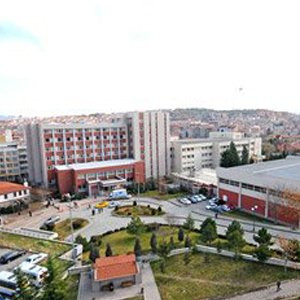 Hacettepe Üniversitesi 2 gün tatil edildi !