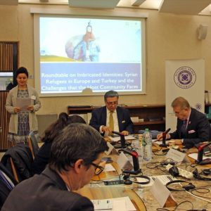 Unesco'da "Suriyeli Mülteciler" Yuvarlak Masa Toplantısı