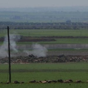 IŞİD mevzileri obüslerle vuruldu