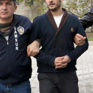 Soyguncudan şeytanlı savunma !
