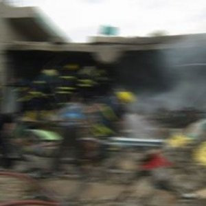 Camiye bombalı saldırı: 7 ölü...
