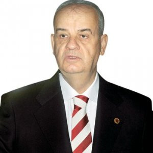 İlker Başbuğ: ''Ya Türkiye ya da İran''