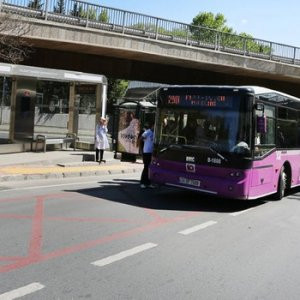 Otobüs durakları akıllanıyor !