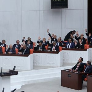 GÜVEN OYLAMASI YAPILDI ! İŞTE SONUÇ...