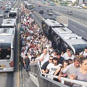 İSTANBUL'A ÜCRETSİZ ULAŞIM MÜJDESİ
