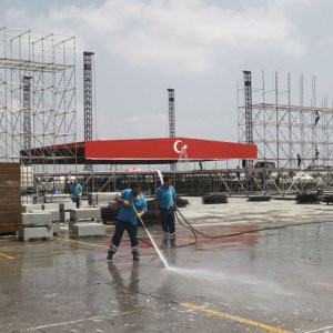Yenikapı'daki mitinge 3 milyon kişi bekleniyor