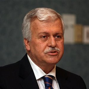 Hüseyin Gülerce'den ''komplo'' yazısı