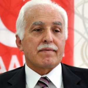 Milli Görüş'ün lideri değişiyor