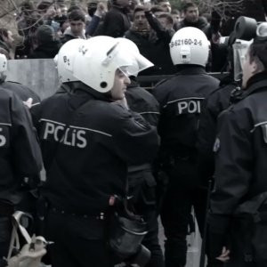 İstanbul'da 757 polis açığa alındı !