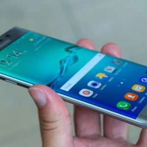 Samsung'tan olay açıklama: Galaxy Note 7'leri kapatın