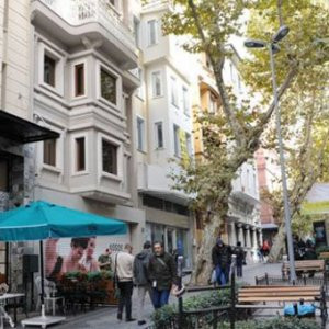 İstanbul'un tarihi caddesinde durum vahim !
