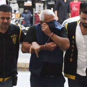 Şok cihazlı tacizci tutuklandı