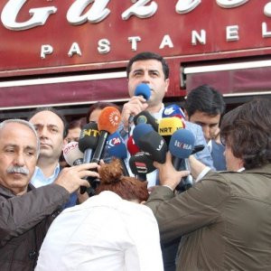 Demirtaş: İspatlayın, istifa edeceğiz