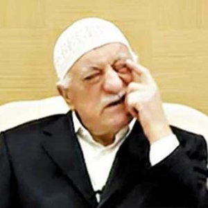 FETÖ'den ''cinsel yaşamlarını takibe alın''...