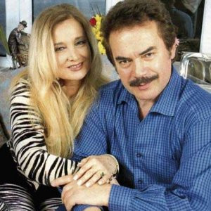 Orhan Gencebay-Sevim Emre çifti kaza yaptı