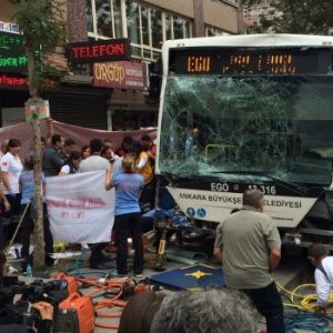 Ankara'da 12 kişinin öldüğü otobüs kazada karar verildi