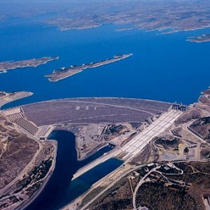 Atatürk Barajı tek başına Türkiye'ye yetiyor