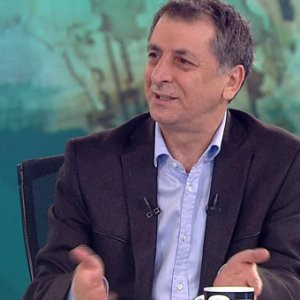 Sabah yazarının CHP ile alıp veremediği ne ?