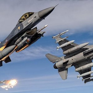 F-16'lar milli 'kit'le hedefe tam kilitleniyor