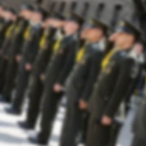 Üst rütbeli 10 subay gözaltına alındı