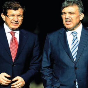 Abdullah Gül ve Ahmet Davutoğlu'na FETÖ soruları